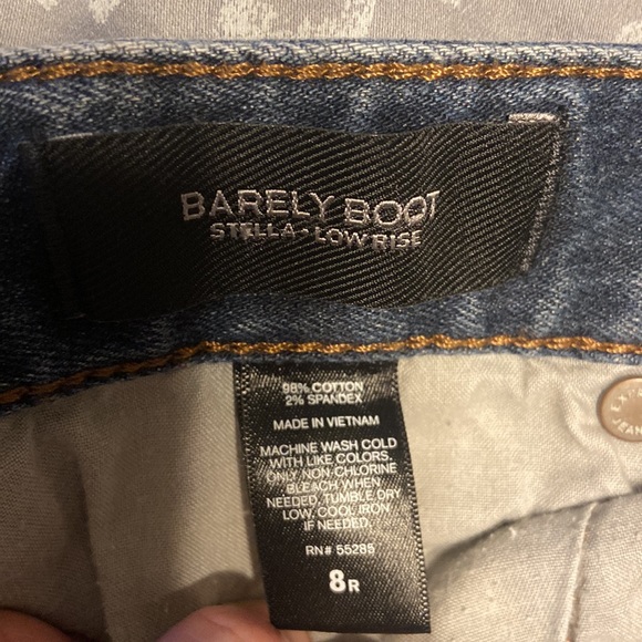 Express Barely Boot, size 8 - Picture 3 of 3